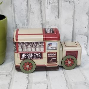Vintage Hershey's Sweet Milk Chocolate Milk Truck Tin Empty Free Wheeling